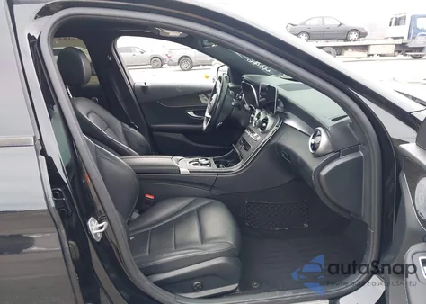 2020 Mercedes-Benz C 300 from USA, damaged, VIN WDDWF8DB7LR558808